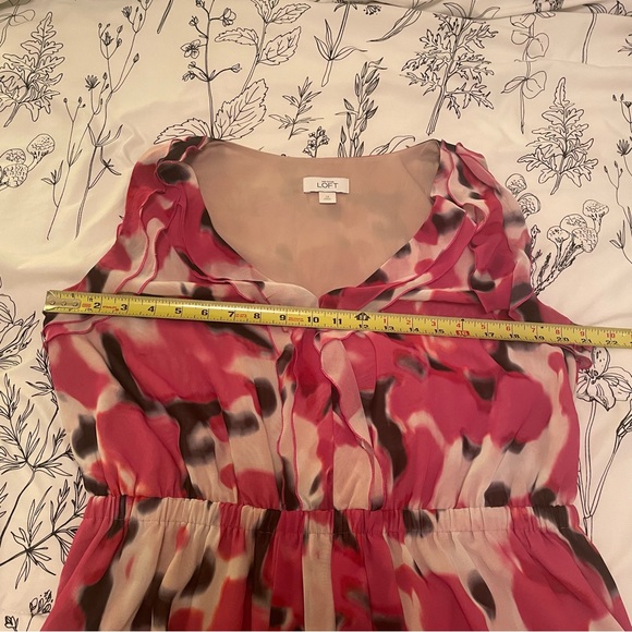 🎉HP🎉 Ann Taylor Loft Sleeveless V-Neck Flutter Dress -pink black white pattern - Picture 8 of 10